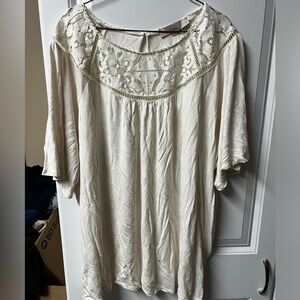 Loft 24/26 white flowy lightweight shirt